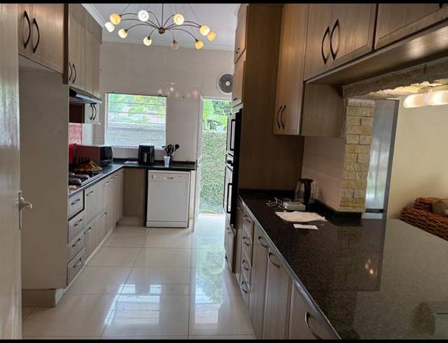 3 BEDROOM PROPERTY TO RENT IN SANDOWN